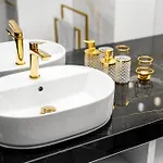 Stacja Apartman *