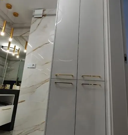 Stacja Apartmán *